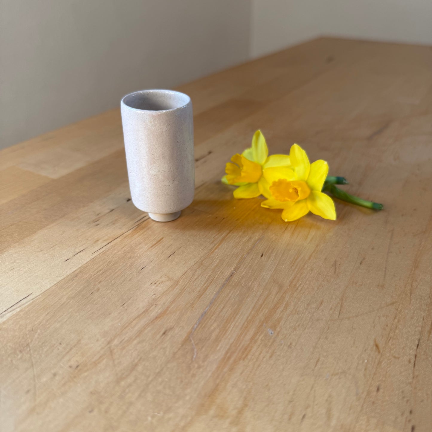 Besondere Keramikvase Zylinder weiß