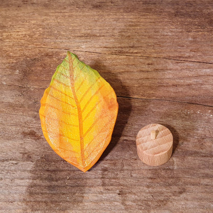 Herbstblätter ca 5,5cm bemalt